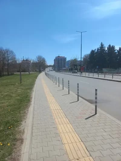 Бистро „Земляне“