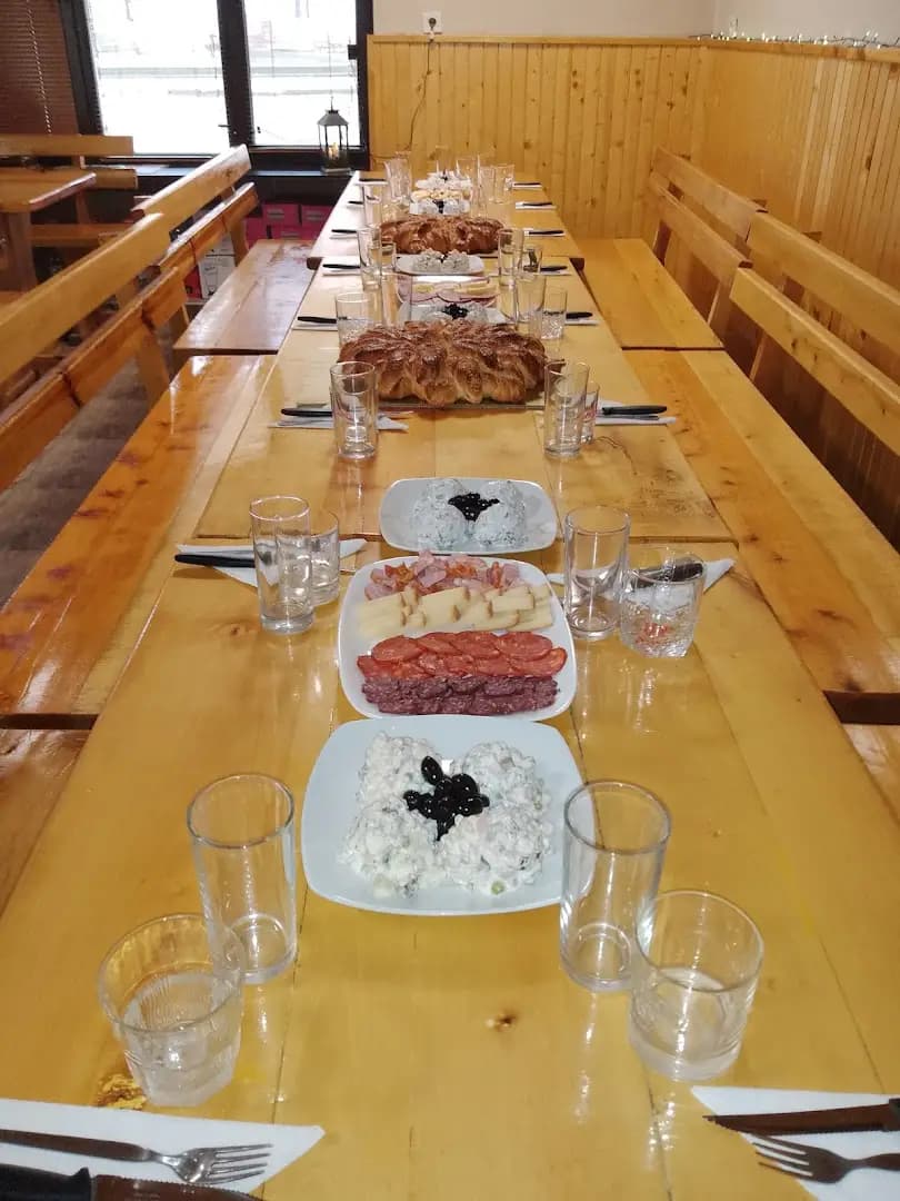 Бистро ,,Ловна Среща"