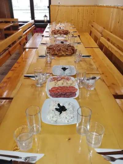 Бистро ,,Ловна Среща"