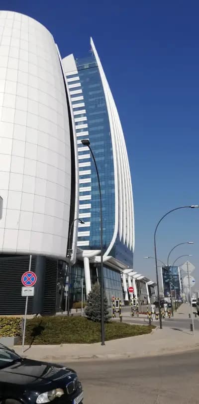 PURE Grand Bistro Megapark