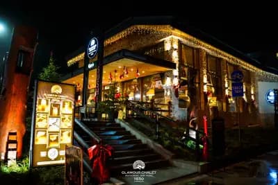Glamour Chalet Restaurant