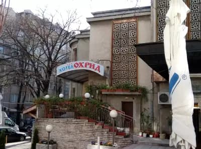 Балканска скара Македонски дом