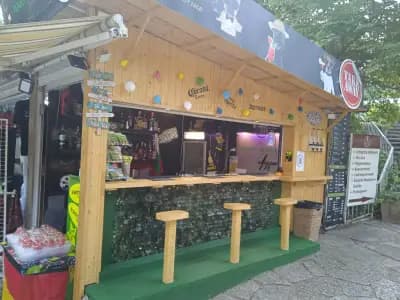 Funny Sunny Bar