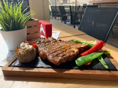Dream Bar&Dinner Божурищe