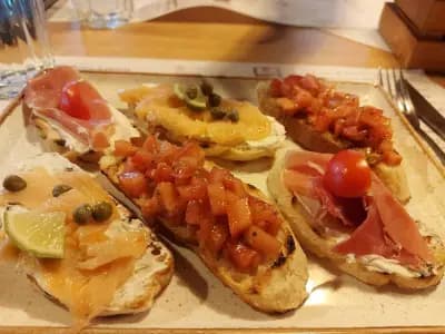 Dream Bar&Dinner Божурищe