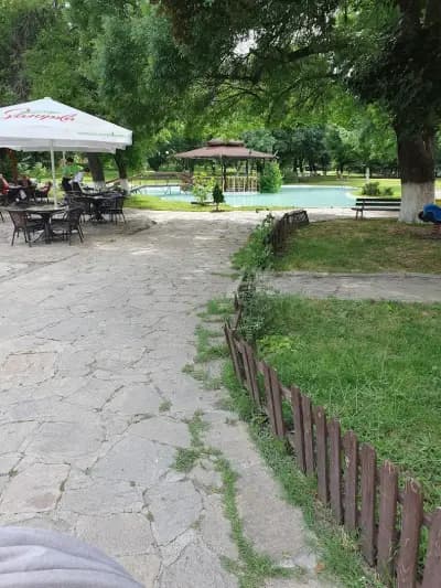 Езерата