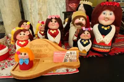 Maria's Dolls