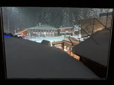 Lawina avalanche restaurant