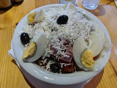 Lawina avalanche restaurant