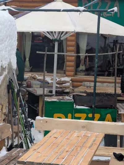Lawina avalanche restaurant