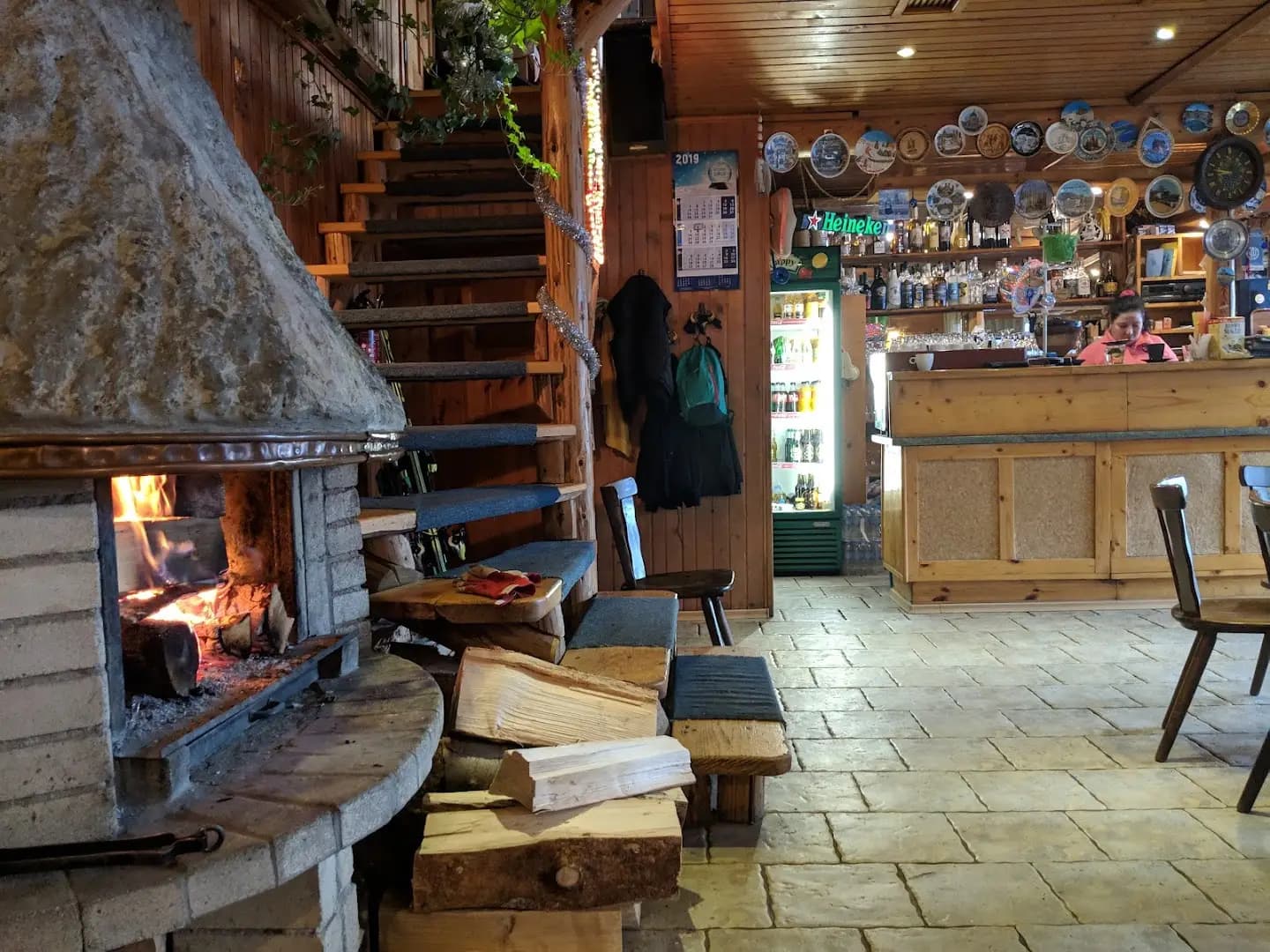 Lawina avalanche restaurant