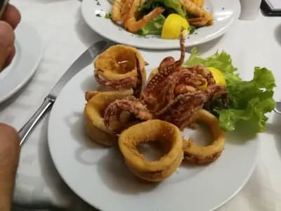 Гръцки ресторант "Сиртаки"