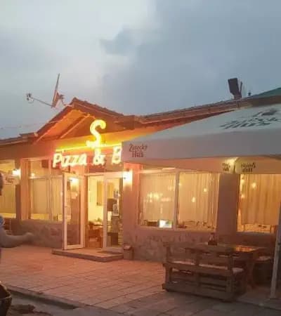 PIZZA & BBQ S