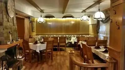 Ресторант "Чинар"