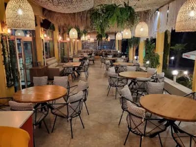 Ro'CoCo Lounge & Restaurant