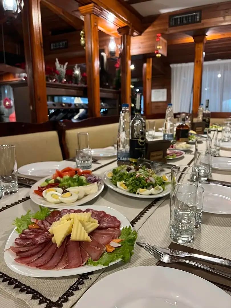 Ресторант ,, При Слави”