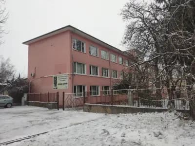ПГЛПИ "Атанас Буров"