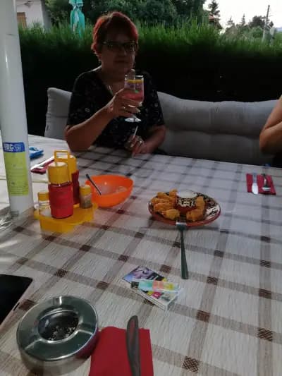 Ресторант „Хубава Яна“