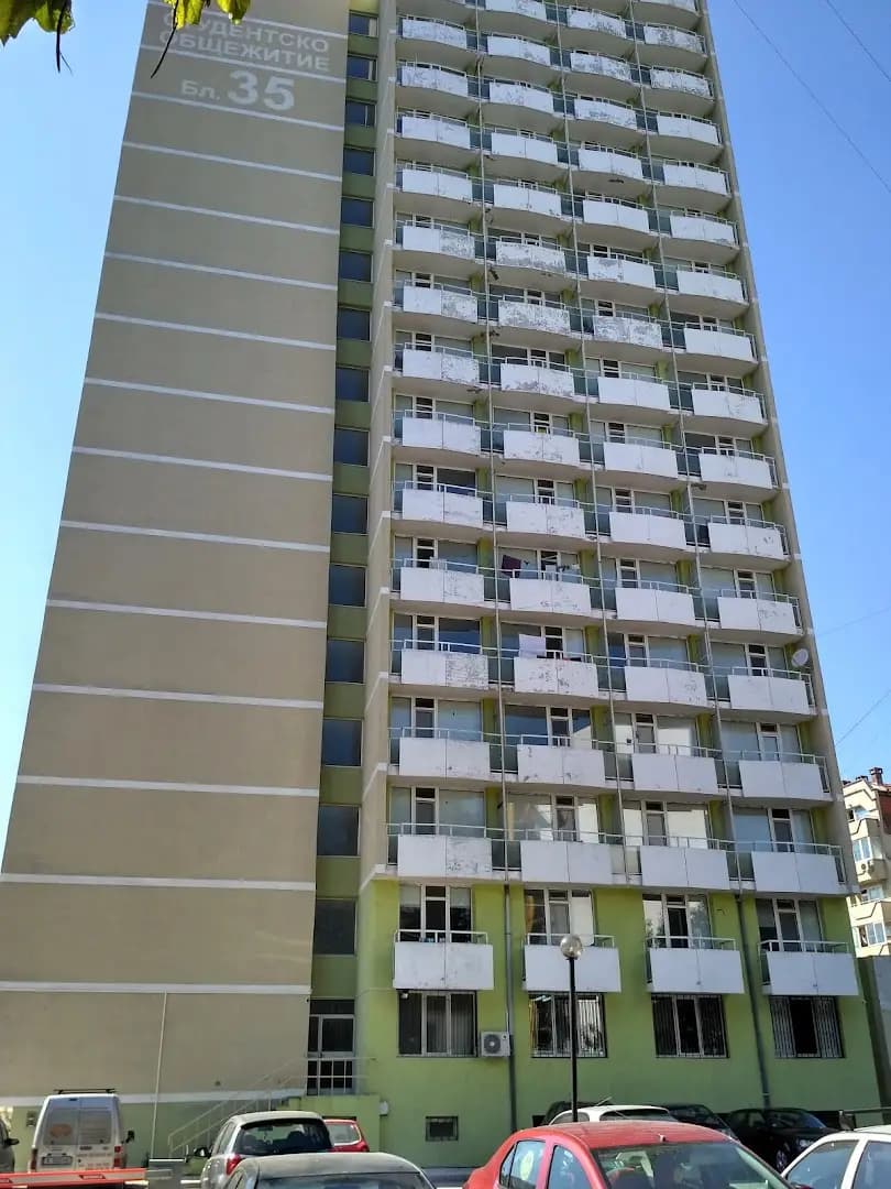 Общежитие на Медицински университет, блок 35