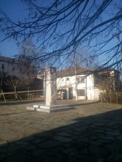 Основно училище "Кирил и Методий"