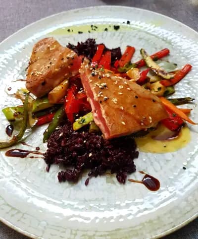 The Clock bar | food