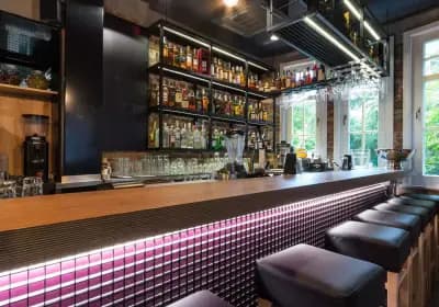The Clock bar | food