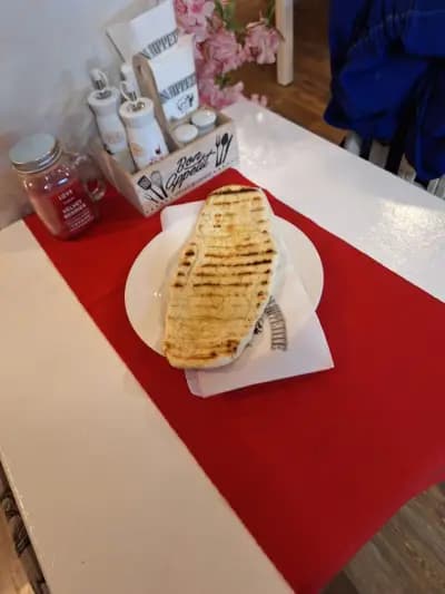 Двете халби
