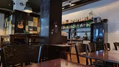 Ирландски ресторант "Мястото на Том"