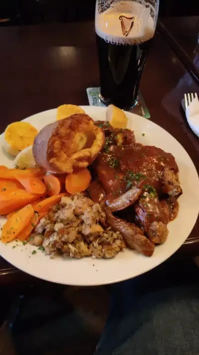 Ирландски ресторант "Мястото на Том"
