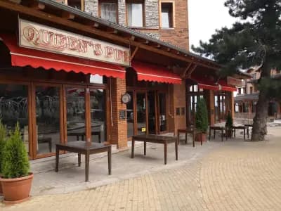 Queen's Pub Pirin Golf