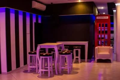 Night Club "P L A Y"