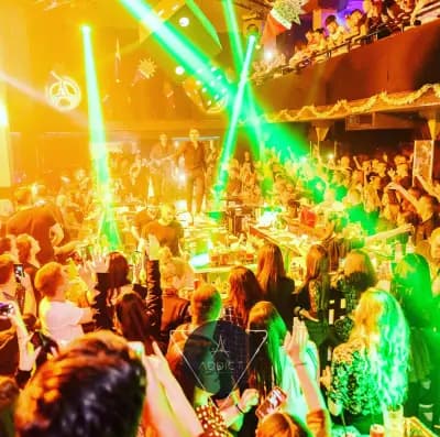 Addict Fashion Club