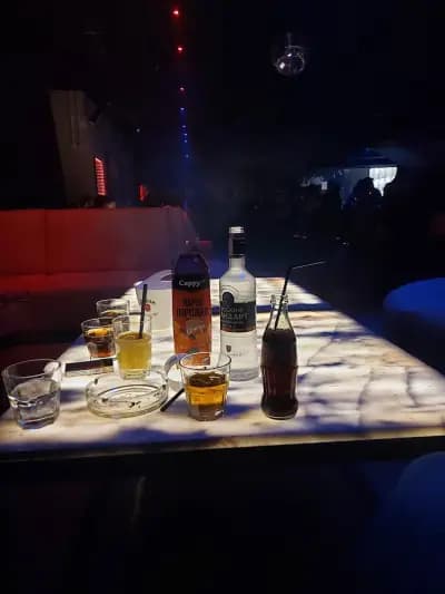 БАР КЛУБ РИЦ