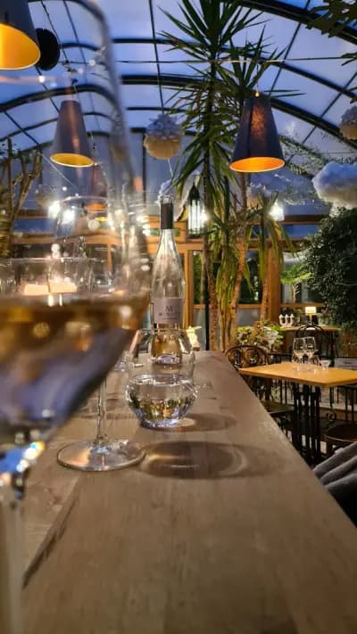 Wine O'Clock - Wine Tasting Bar