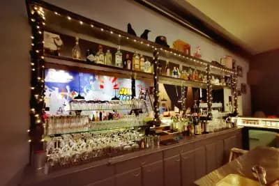 Phi Cocktail Bar