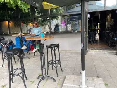 Phi Cocktail Bar