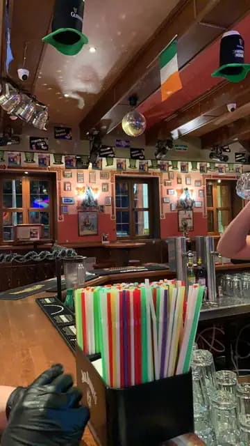 Irish pub dak’s pamporovo