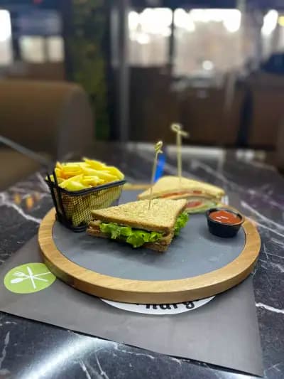 18PLUS BAR & LOUNGE