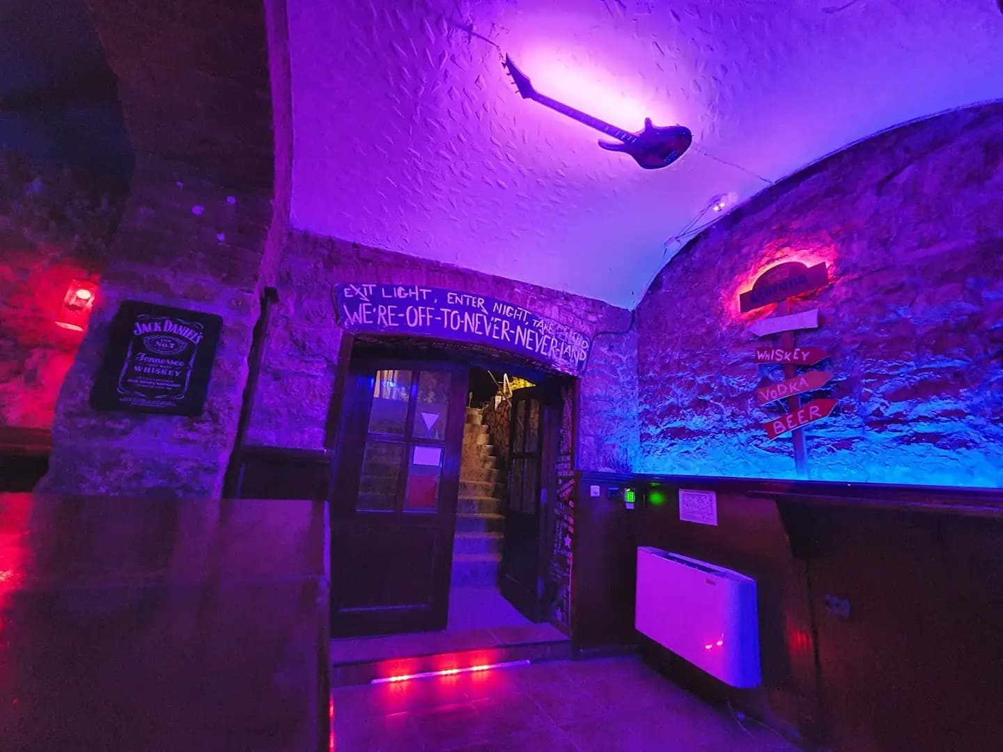 Dirty Bar