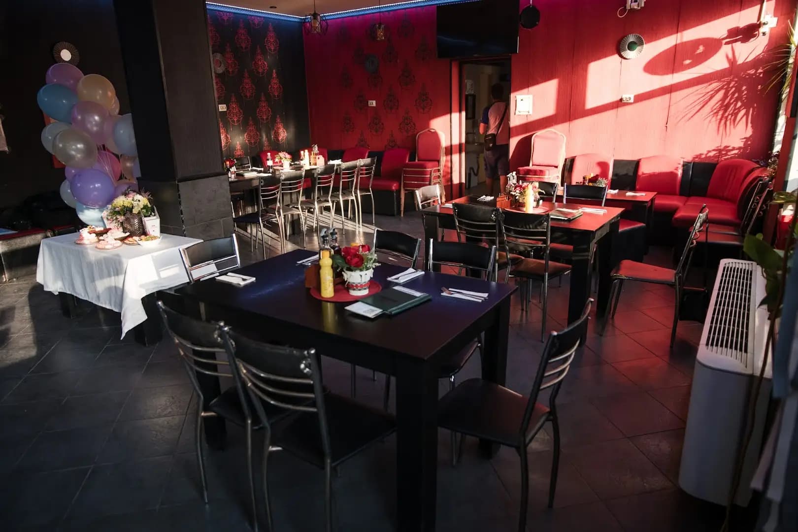 Bar Sissy, Кафе аперитив Сиси