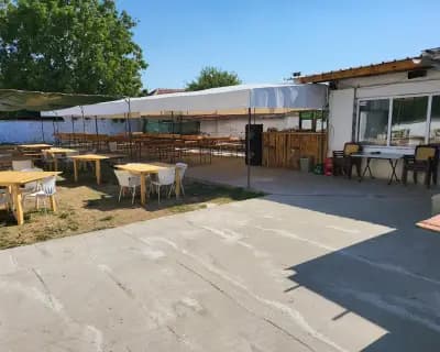 Снек Бар Мими и Анни