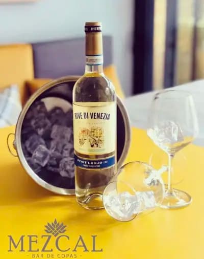 Mezcal bar de copas