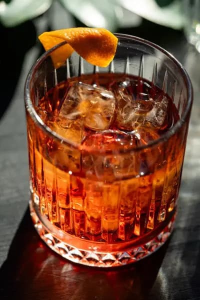 Gravity Ruin Bar