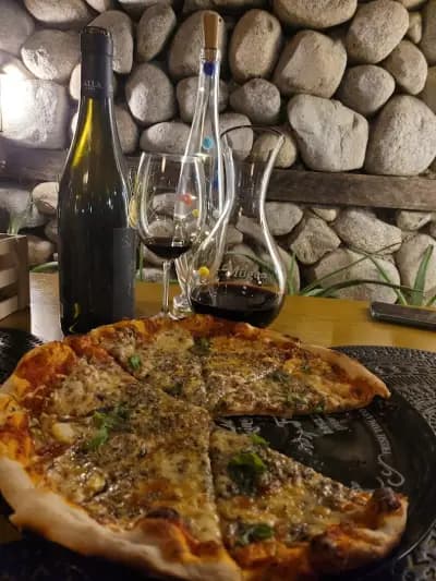 OSCAR Wine Bar & Gastro
