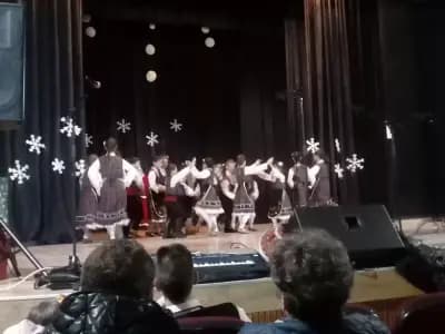 Кино Сапарева баня
