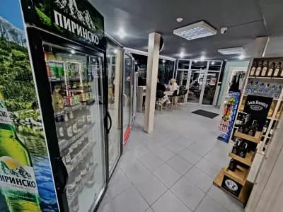 Магазин за алкохол и цигари 4B Shop&Go