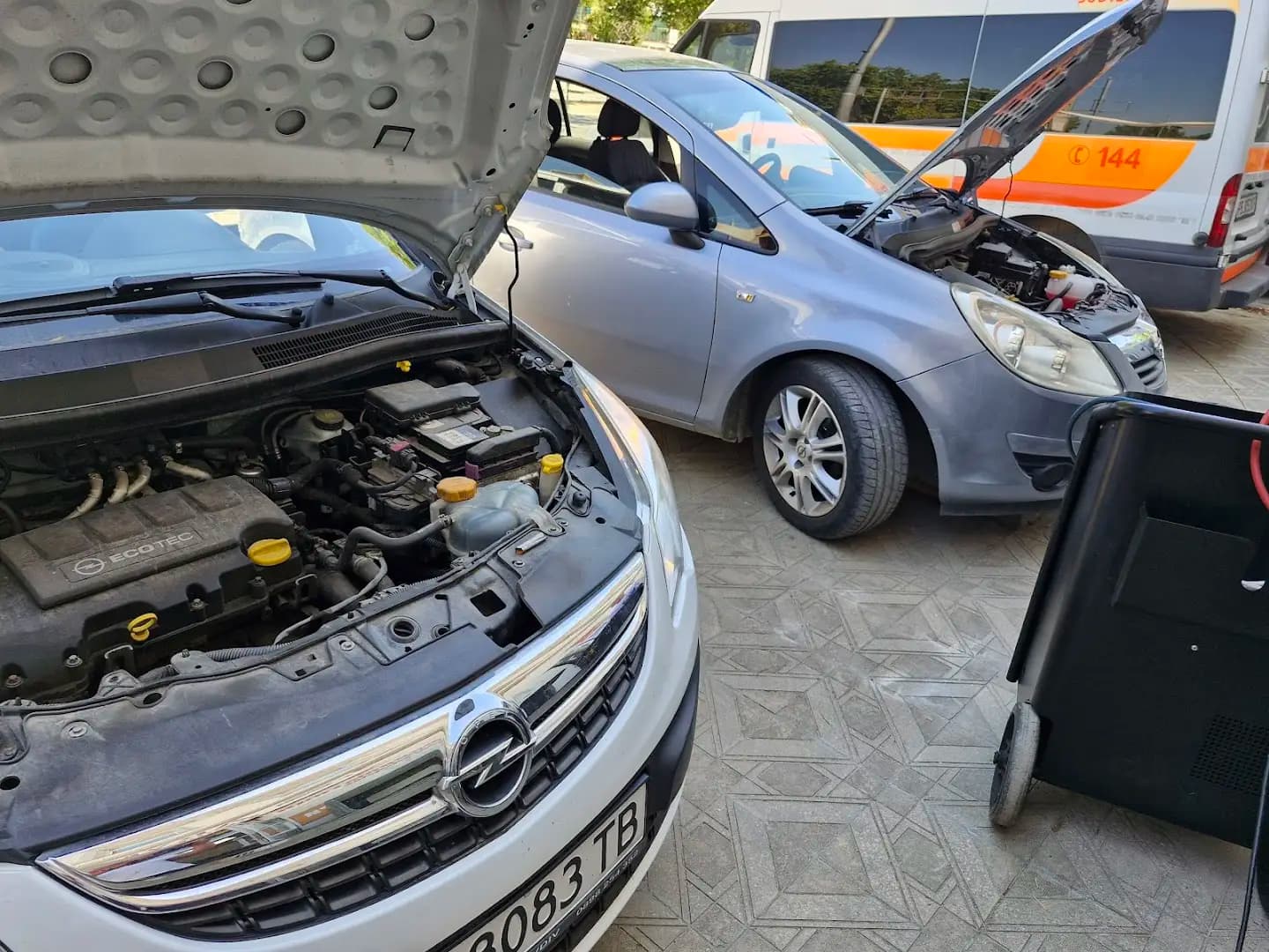 Автоклиматици зареждане