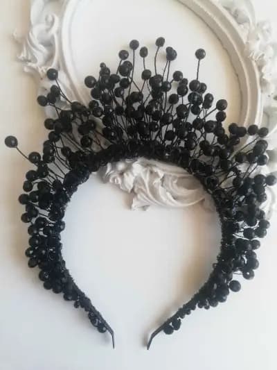 Roses and Crystals-дизайнерски корони, тиари, украси за коса