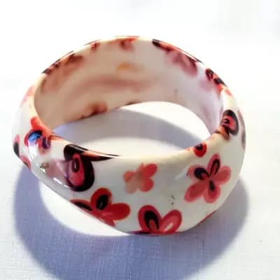 Vintage Jewelry Art Shop