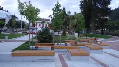Община Мадан